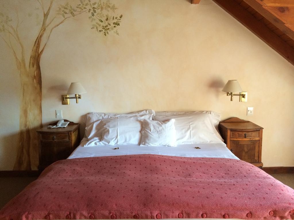 Patagonia Paraiso - Hotel Boutique On Lake Beach 维拉·拉·安古斯图拉 外观 照片
